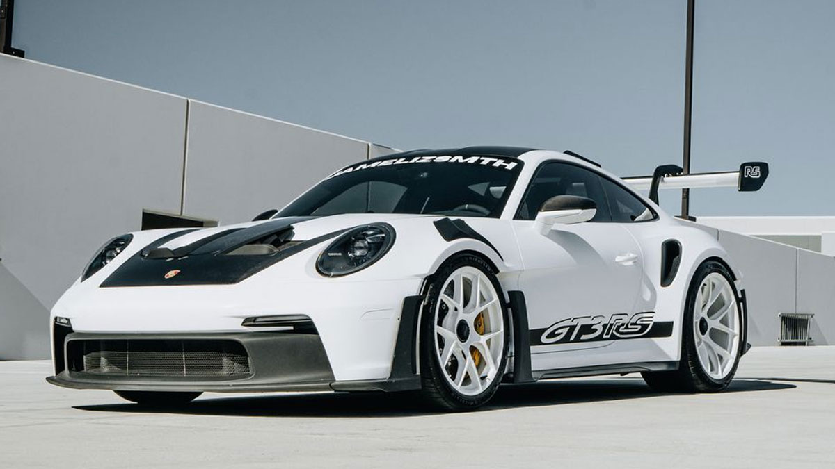 Satin Vinyl Wrap on a Porsche GT3RS