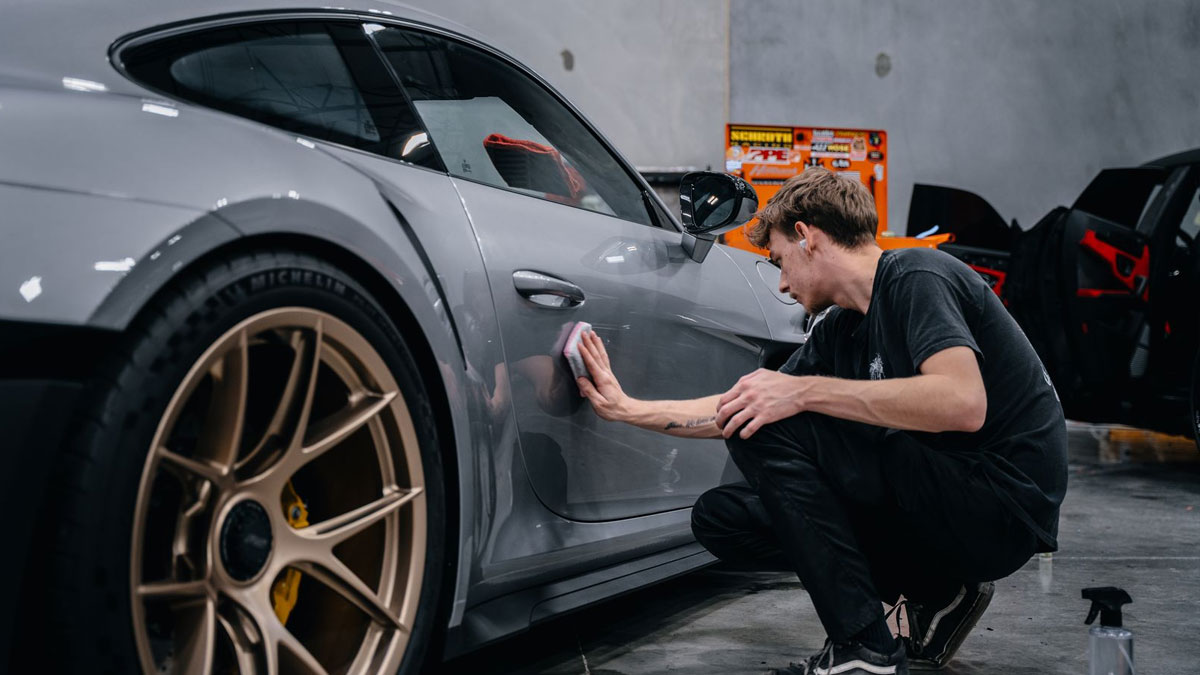 Use Separate Wash Tools for Wheels and Body Panels