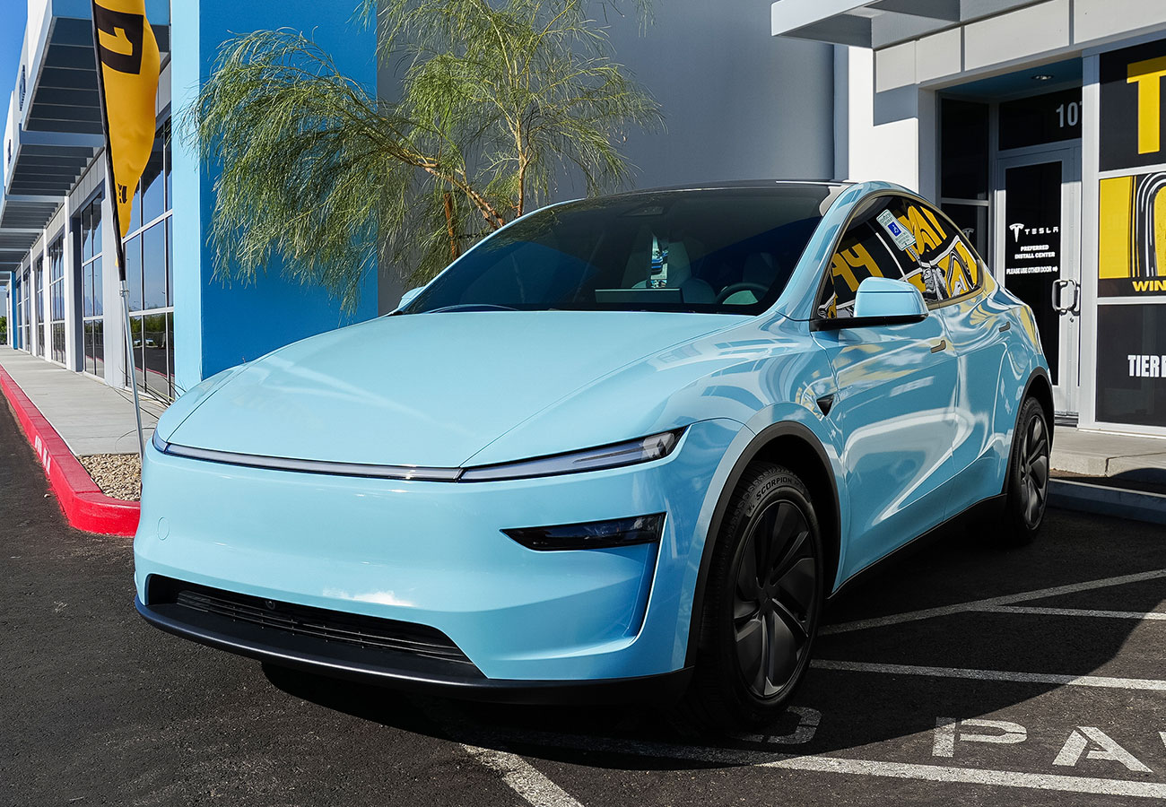 Custom Colored Car Wrap Installation Service For Teslas